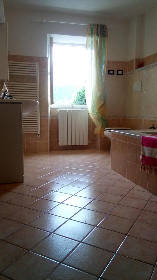 Casa Vacanze L'Agrifoglio Bed & Breakfast Magliolo Exterior photo